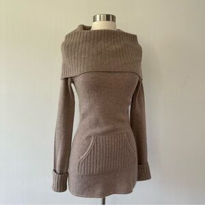 Aqua 100% Cashmere Turtleneck Sweater One front Pocket XS